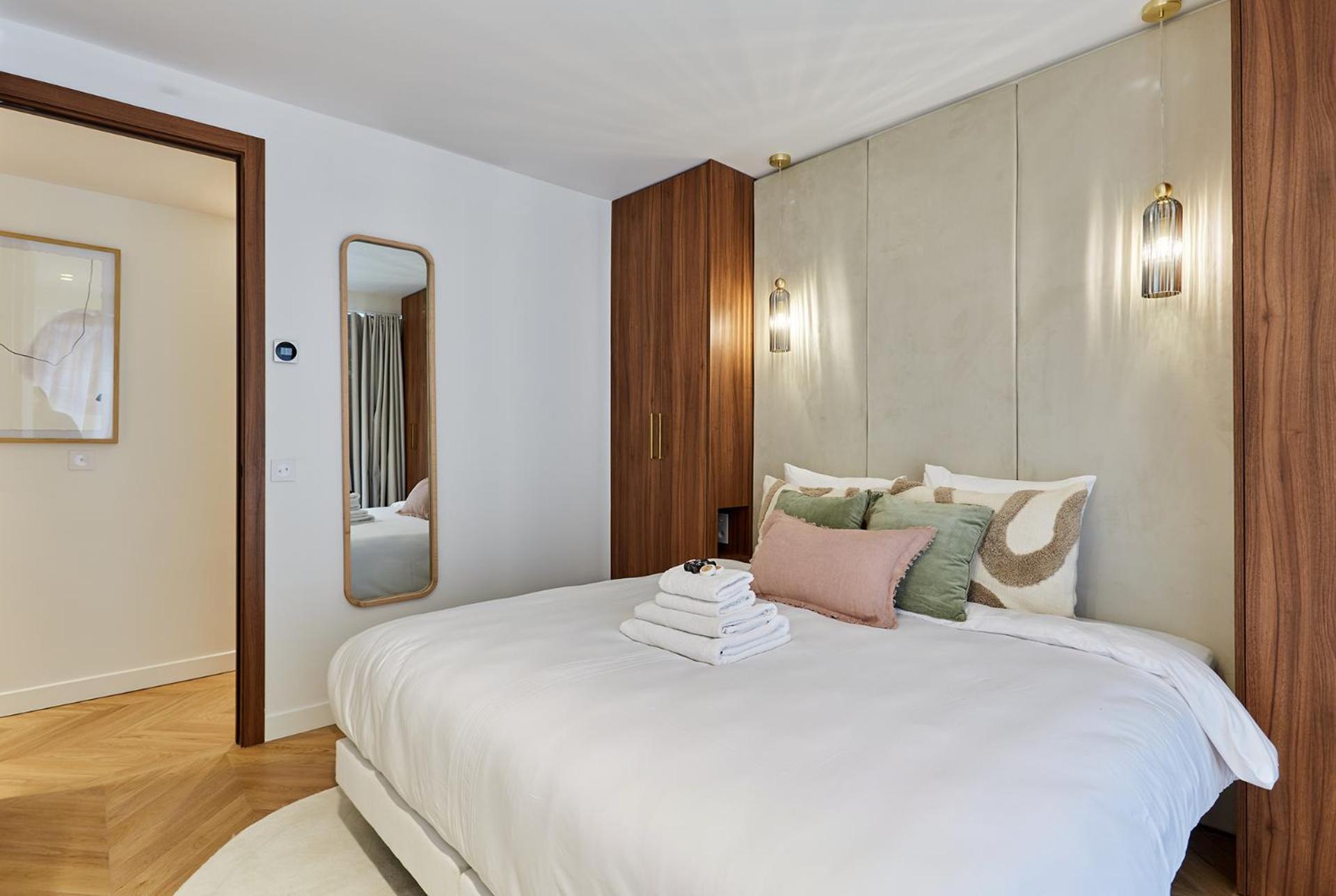 Appartement 2 Center Of By Prestige